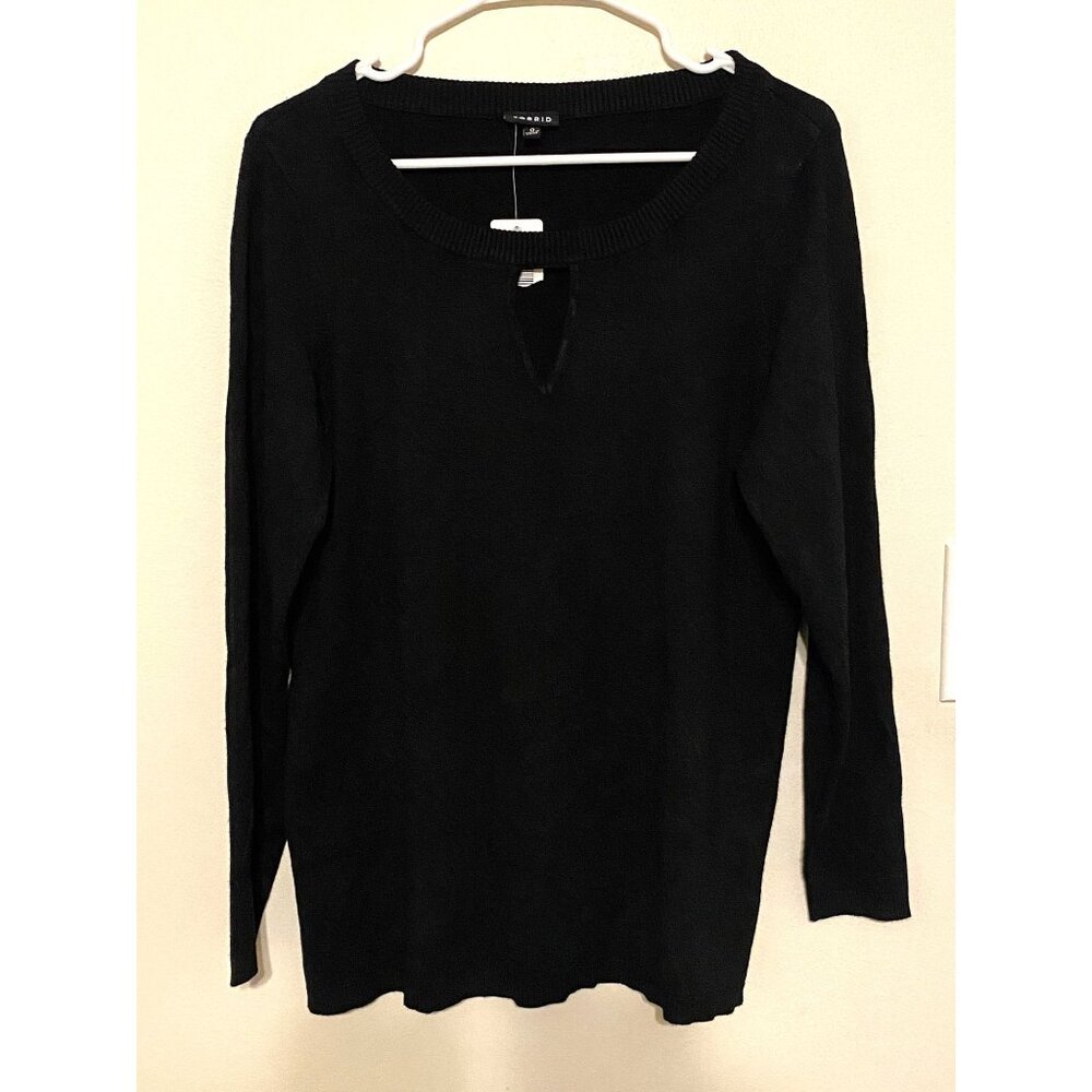 New NWT Black‎ Torrid Long Sleeve Keyhole Front Light Sweater Size 0 Large